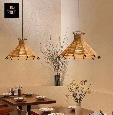 Chao đèn thả khung sắt quấn thừng hình NƠM CÁ - D360