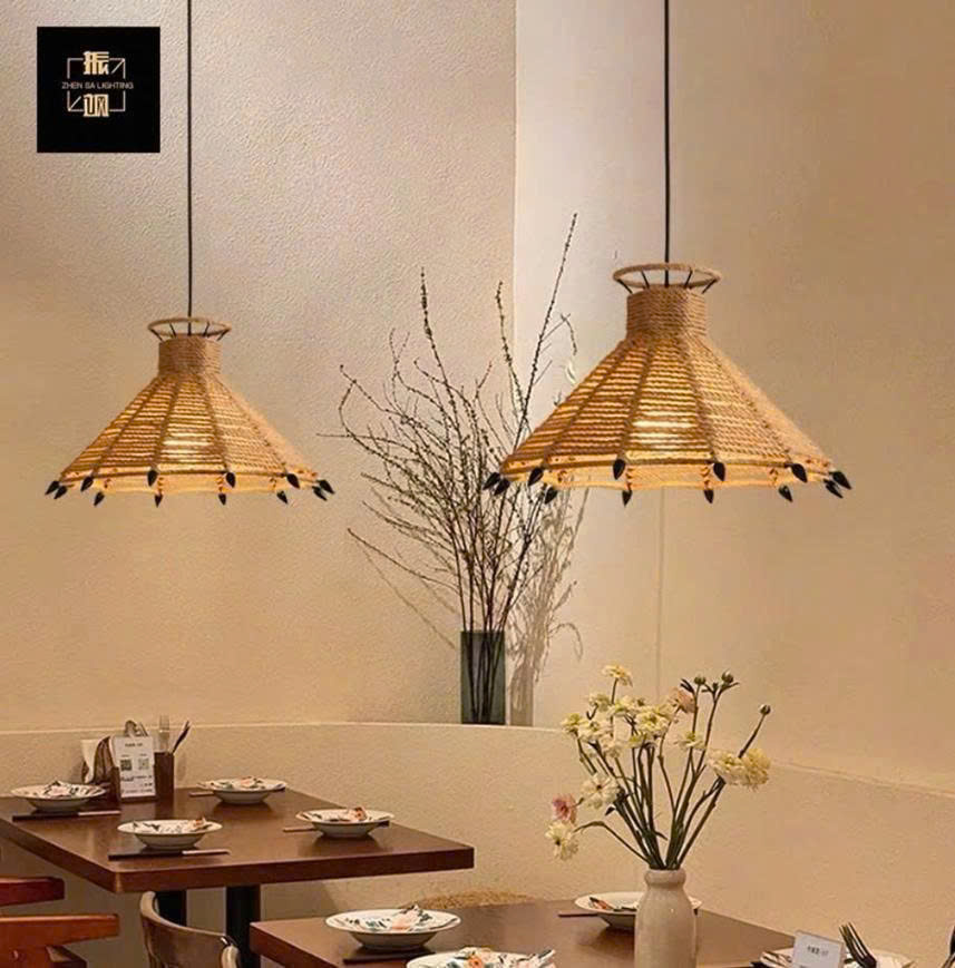 Chao đèn thả khung sắt quấn thừng hình NƠM CÁ - D360